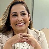 VANESSA SOARES BROWN: Atendente Terapêutico em Belo Horizonte que atende Pessoas com Deficiência