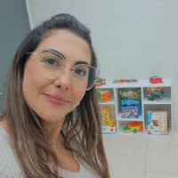 JULIANA QUEIROZ DOS SANTOS: Neuropsicopedagogia em Porto Alegre que atende Pessoas com Deficiência