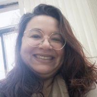 FERNANDA RAMOS FERNANDES: Atendente Terapêutico em Canoas que atende Pessoas com Deficiência